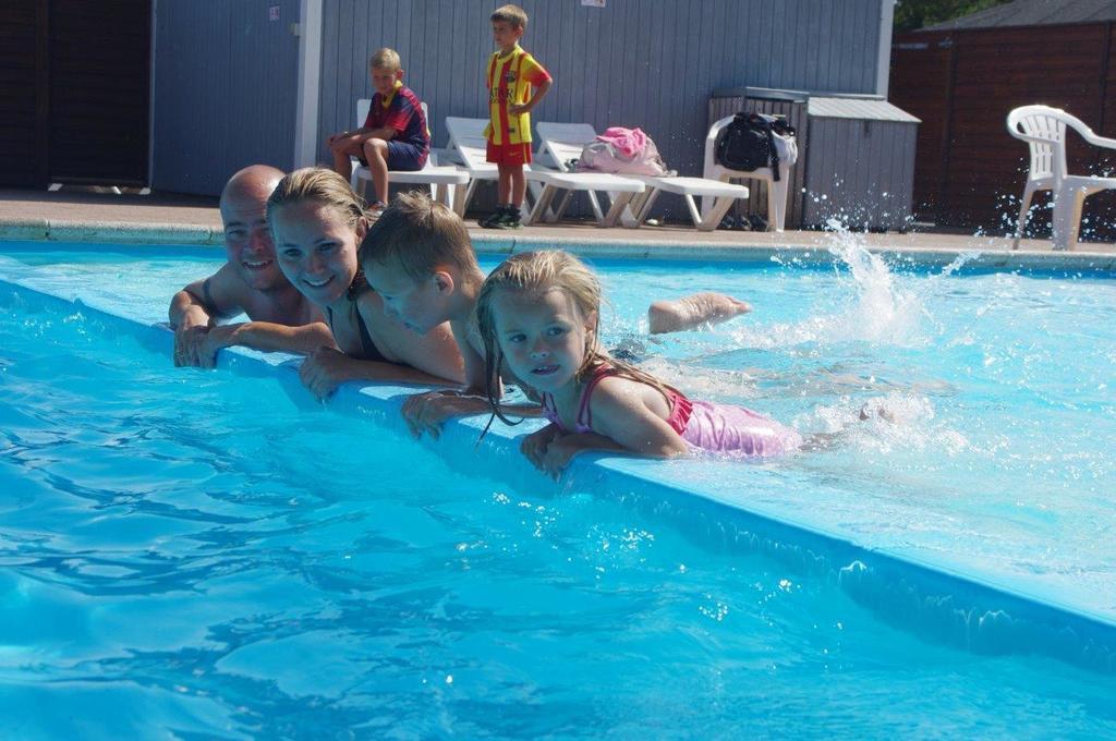 Tornby Strand Camping Cottages Hirtshals Buitenkant foto