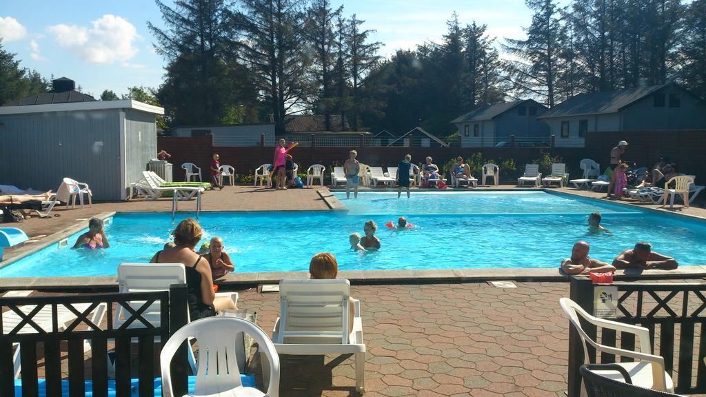 Tornby Strand Camping Cottages Hirtshals Buitenkant foto